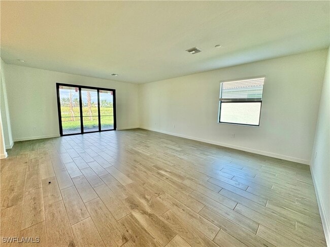 Building Photo - 19362 Hinkley Dr