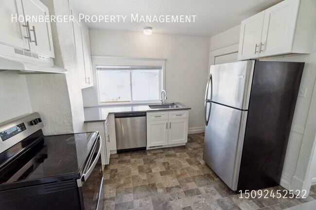 Foto del edificio - 1622 W Mission Ave