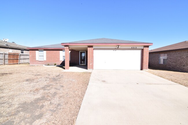 Building Photo - 4313 Janelle Dr