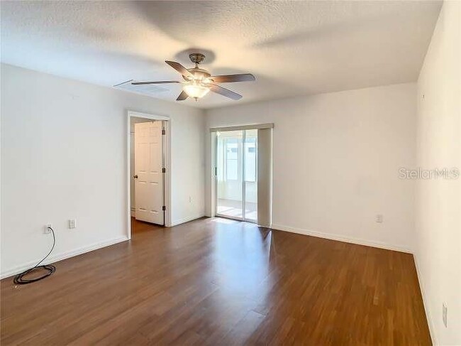 Foto del edificio - 2685 Shelby Ruth Pl