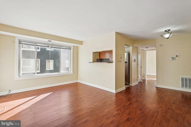 Building Photo - 713 Brandywine St SE