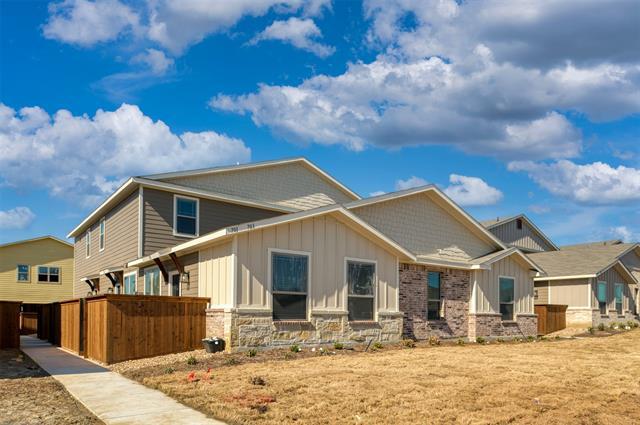 Building Photo - 703 Harvest Moon Dr