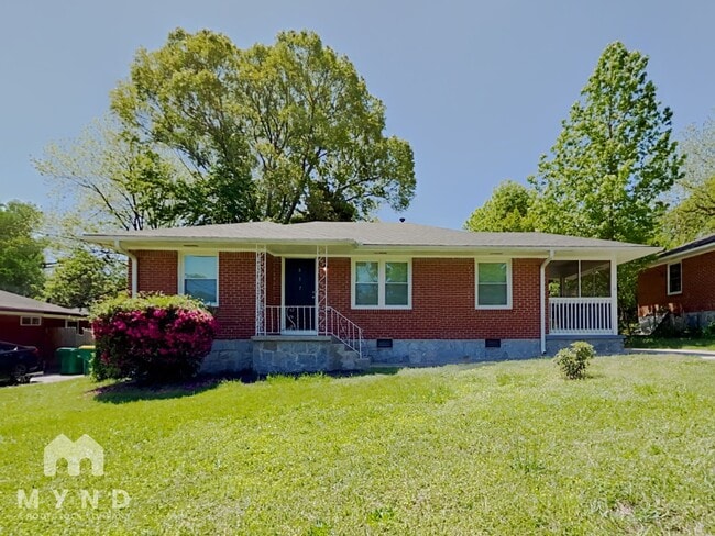 Building Photo - 837 Northview Dr