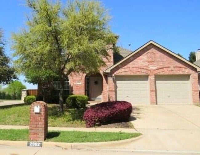 Spacious Frisco Home MOVE IN READY - Spacious Frisco Home MOVE IN READY