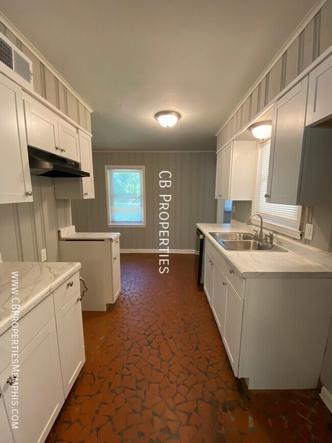 Foto del edificio - 464 Parkdale Dr