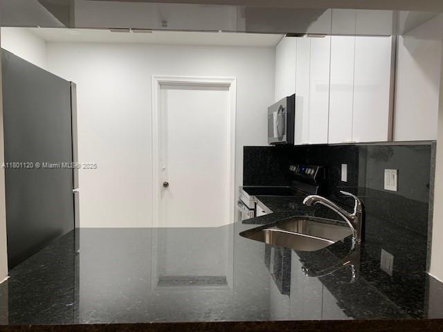 Foto del edificio - 4200 NW 3rd Ct