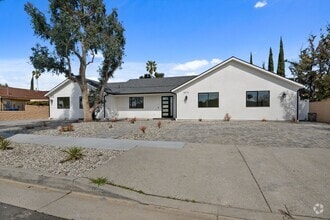 Building Photo - 20711 Bryant St
