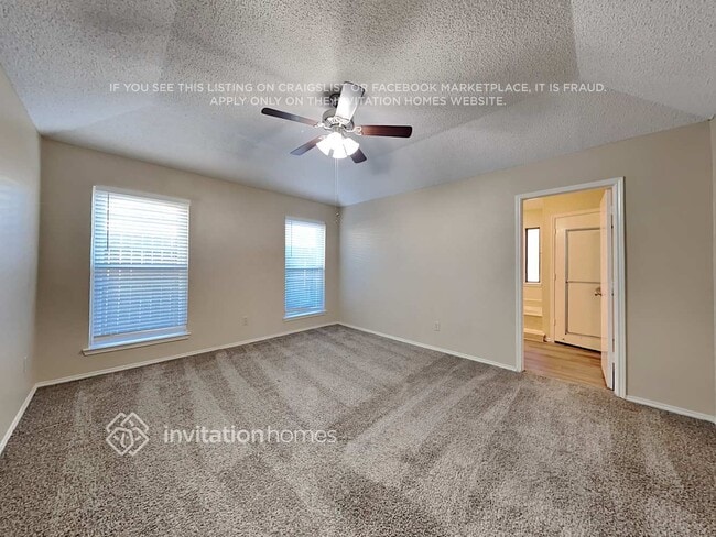 Building Photo - 305 Iberis Dr