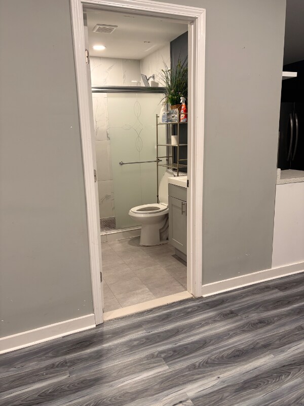 Foto del edificio - 1810 Nebula Ln