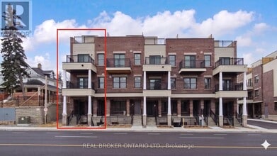 Building Photo - 15100 Yonge St