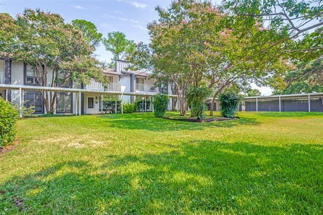 Building Photo - 412 Hollyhill Ln