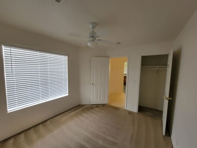 Building Photo - Newly Remodeled 3 Bedroom Home in Bullhead...