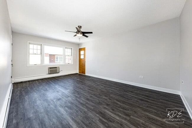 133 W Franklin #3 - 129-133 W Franklin Ave