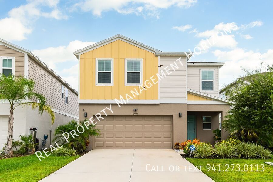 Primary Photo - 13009 Oak Hill Way