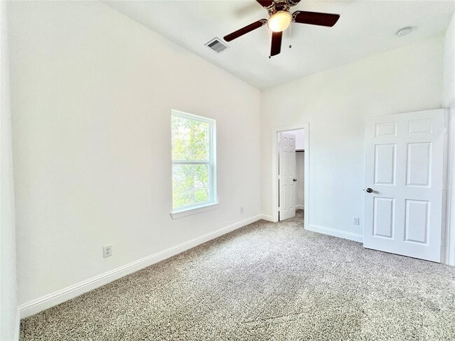 Building Photo - 5105 Malmedy Rd
