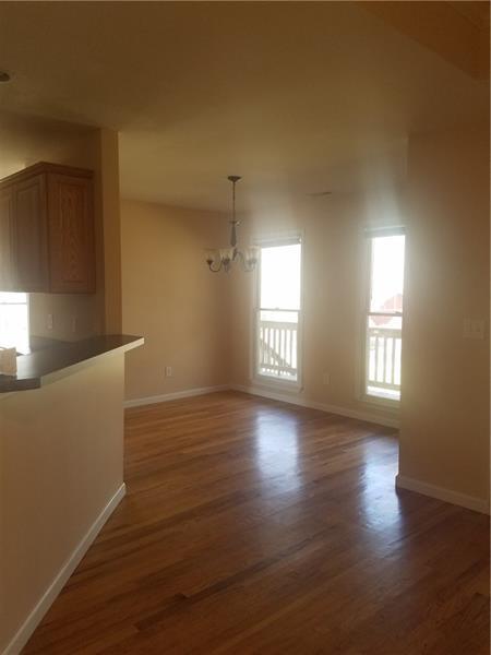 Building Photo - 605 Coventry Dr