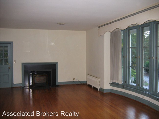Building Photo - 350 Yancey Mill Ln