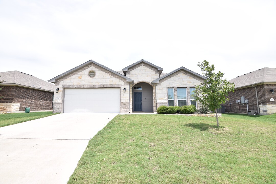 Primary Photo - 7216 Hammermill Ln
