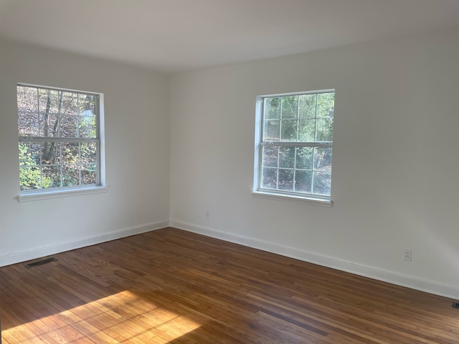 Photo - Sylvan House