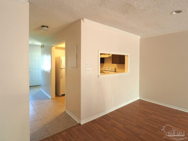 Building Photo - 9023 Governors Pl Ct