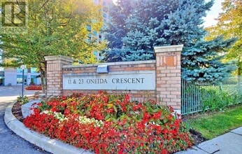 Building Photo - PH5-P11 ONEIDA Crescent