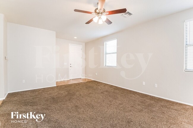 Building Photo - 3246 S Lakeside Ridge Loop