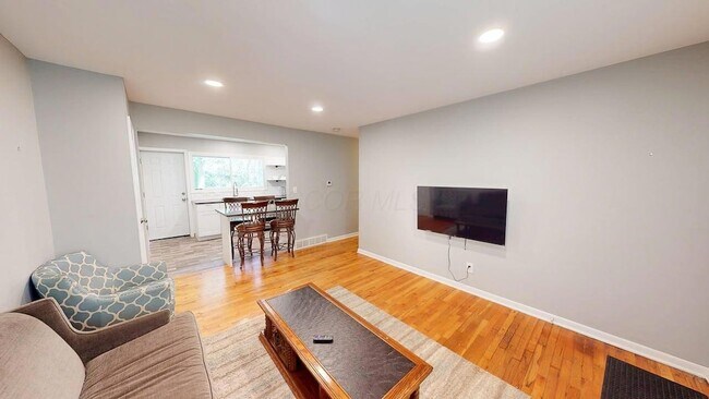 Foto del edificio - 32 Marion St