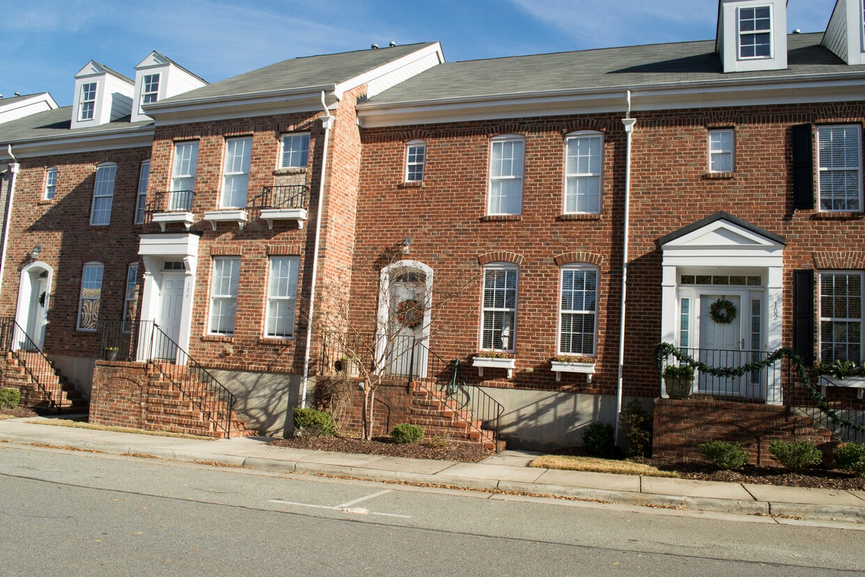 104 Dime Lane, Mooresville, NC 28117 Townhome Rentals in Mooresville