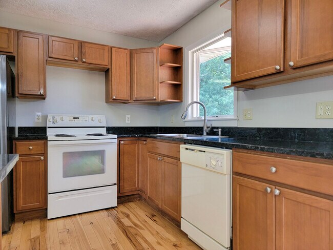 Foto del edificio - 5 Buch Mill Rd