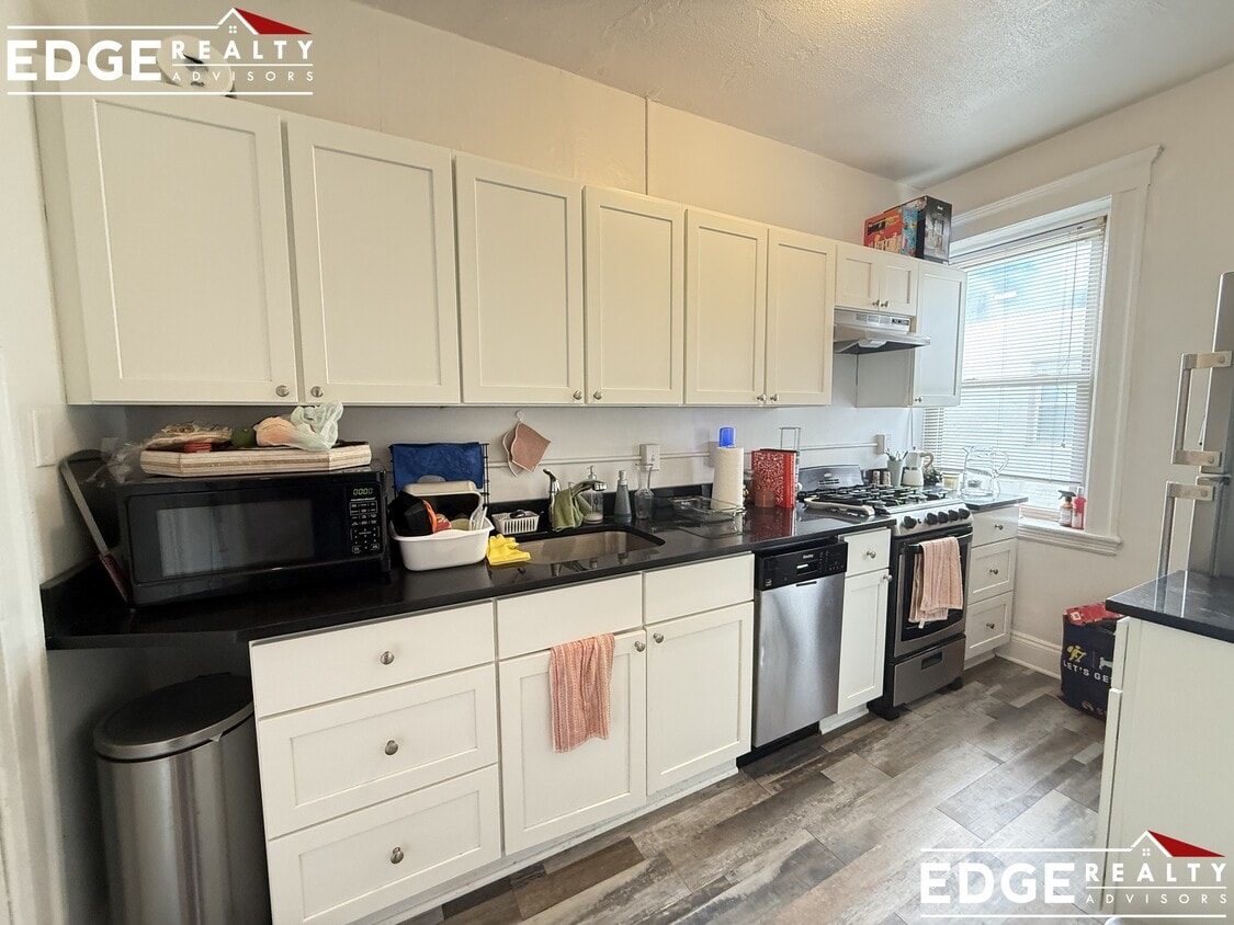 Photo - 130 Brainerd Rd. Unit 16