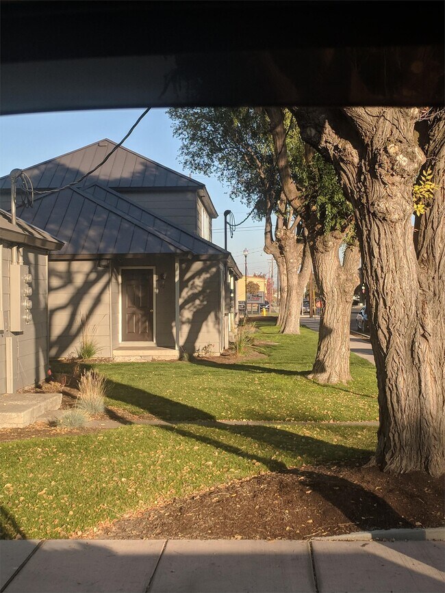 Foto del edificio - 423 NW 6th St