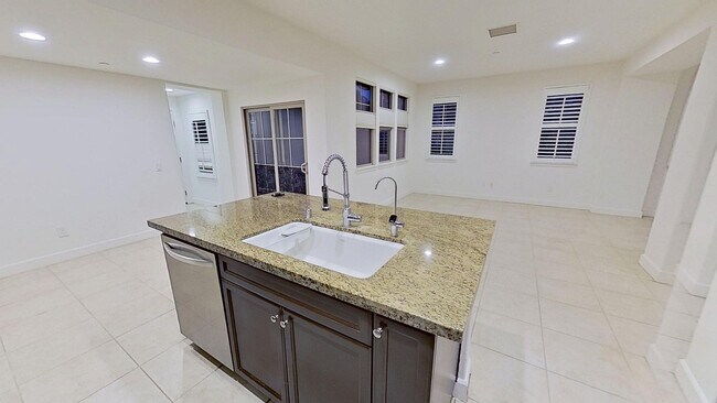 Foto del edificio - Gorgeous 3 Bedroom 2.5 Bath Townhome