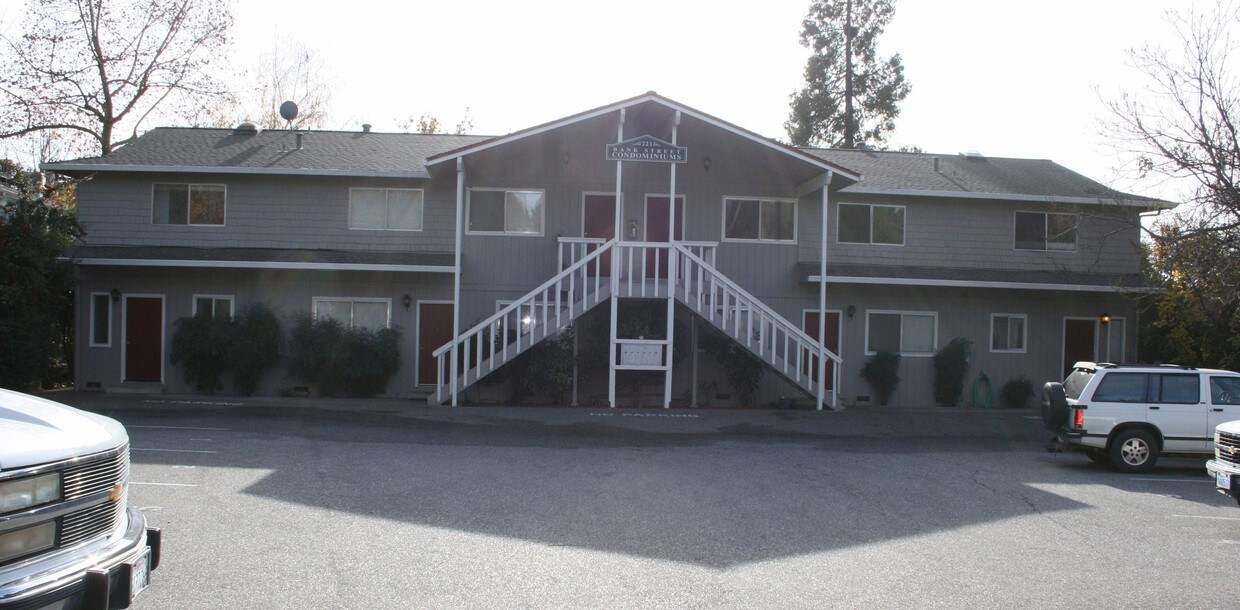 221 Bank St, Grass Valley, CA 95945 Apartments in Grass Valley, CA