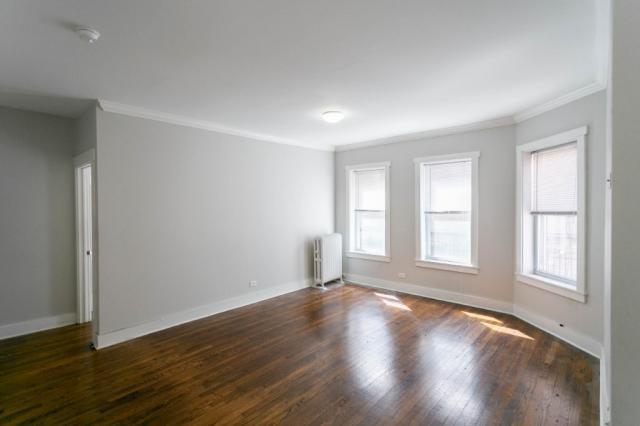 Building Photo - 2 bedroom in Chicago IL 60626