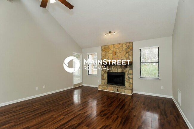 Foto del edificio - 3 Bedroom Pet-Friendly Home in DOUGLASVILLE, GA with Main Street Renewal