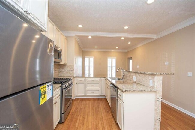 Building Photo - 116 Sagamore Ln