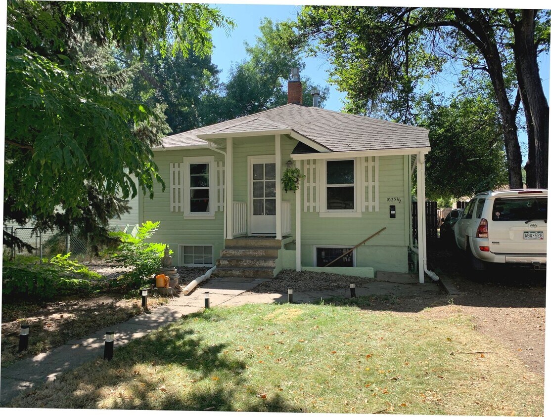 Primary Photo - 1023 Laporte Avenue