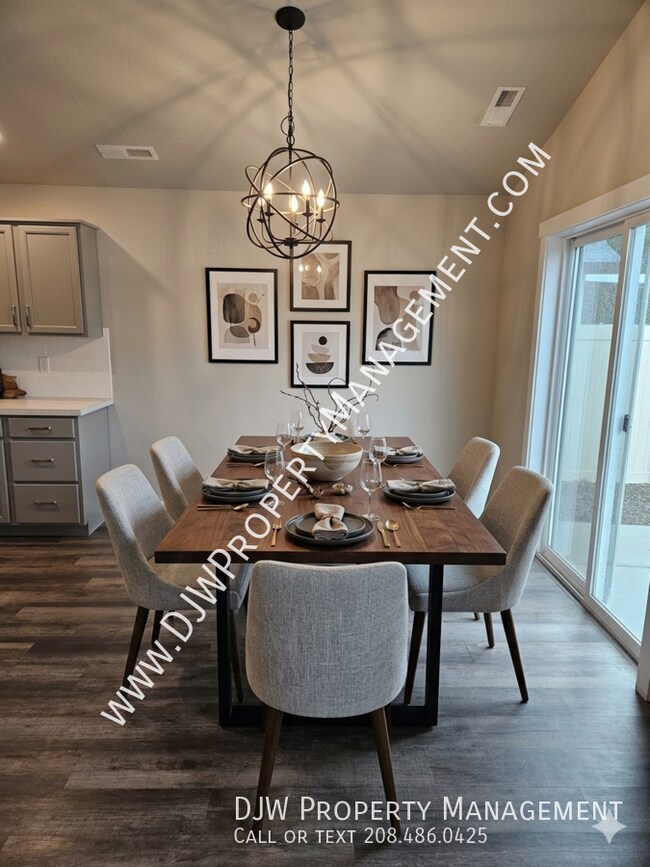 Foto del edificio - 3948 N Chelmsford Ave