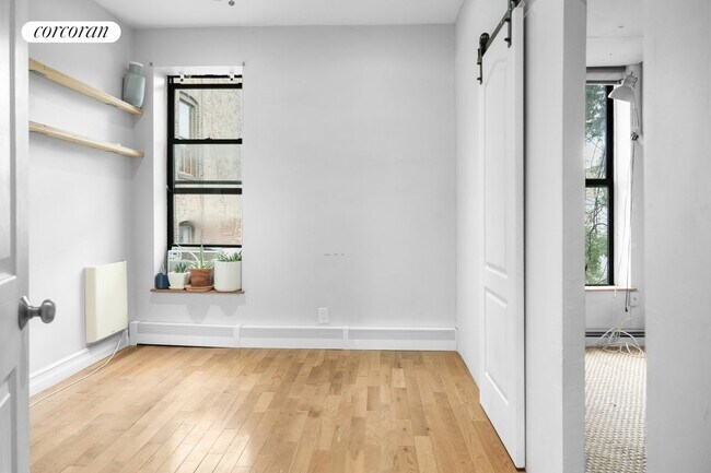 Building Photo - 255 Clifton Pl