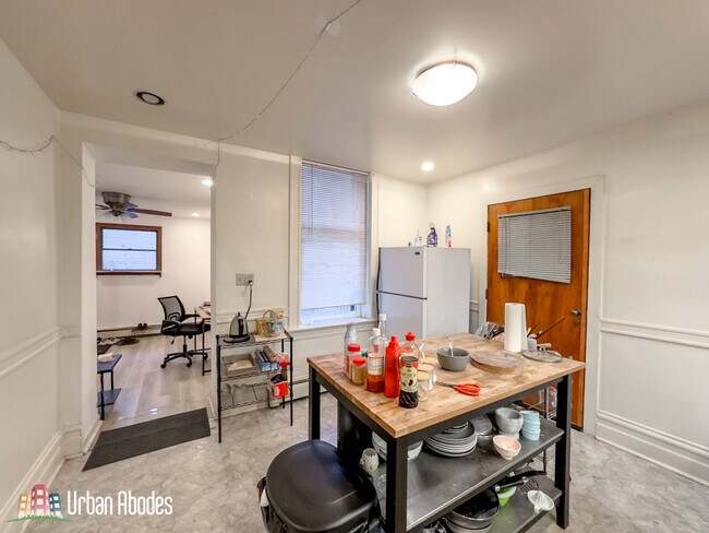 Foto del edificio - 2823 W Shakespeare Ave