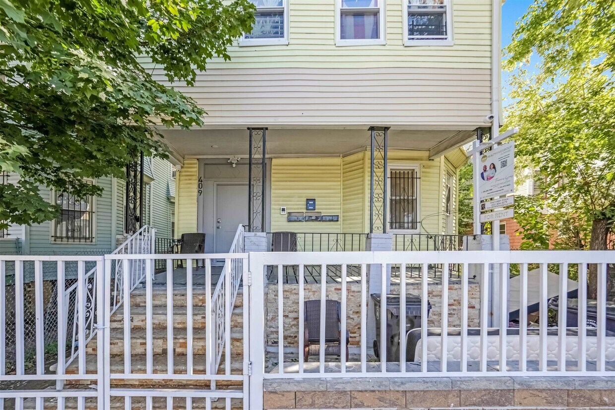 Foto principal - 904 S 18th St