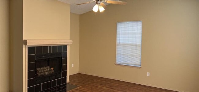 Foto del edificio - 1663 N Saddlehorn Ave