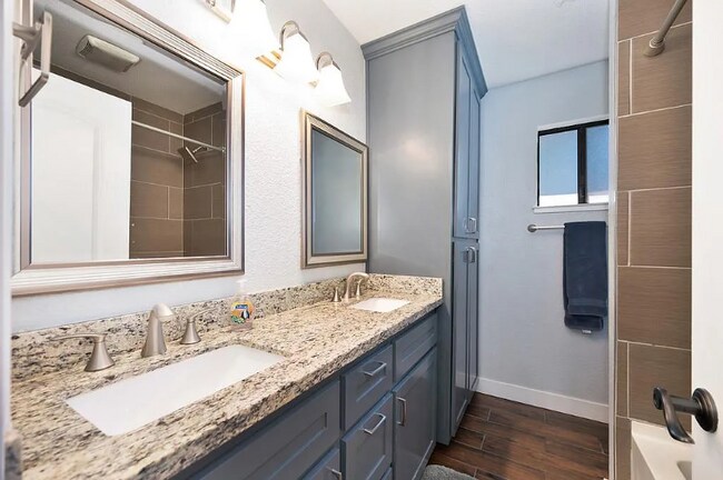 Foto del edificio - 9487 Dalton Way