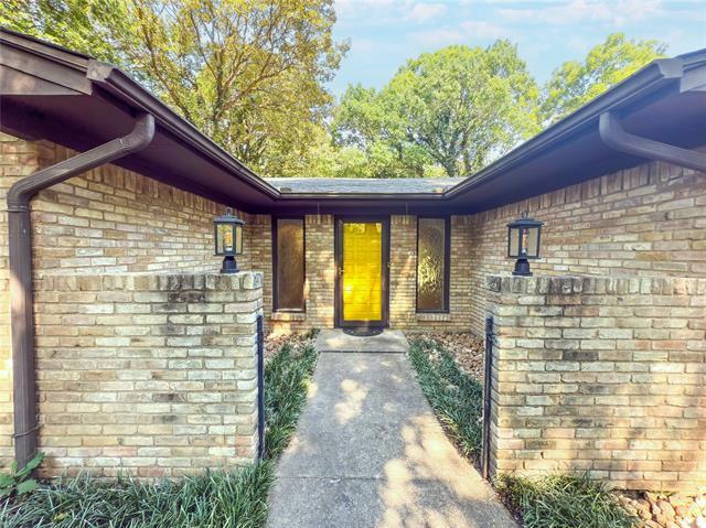 Foto del edificio - 1310 Bow Creek Dr