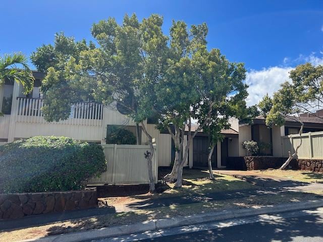 Foto del edificio - 1 Kihi St