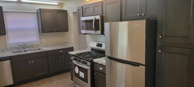 Foto del edificio - Newly Remodeled 3 bedroom !