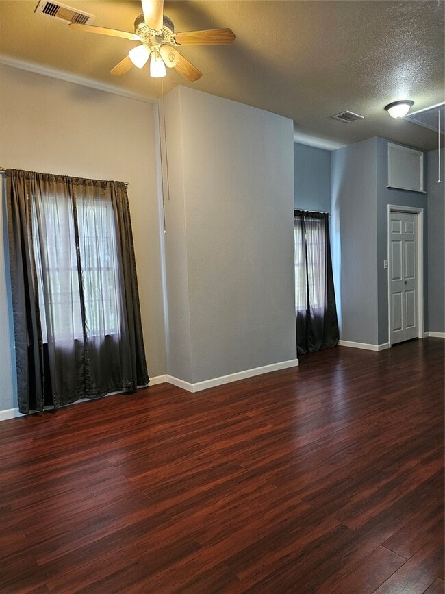 Building Photo - 1614 Market St