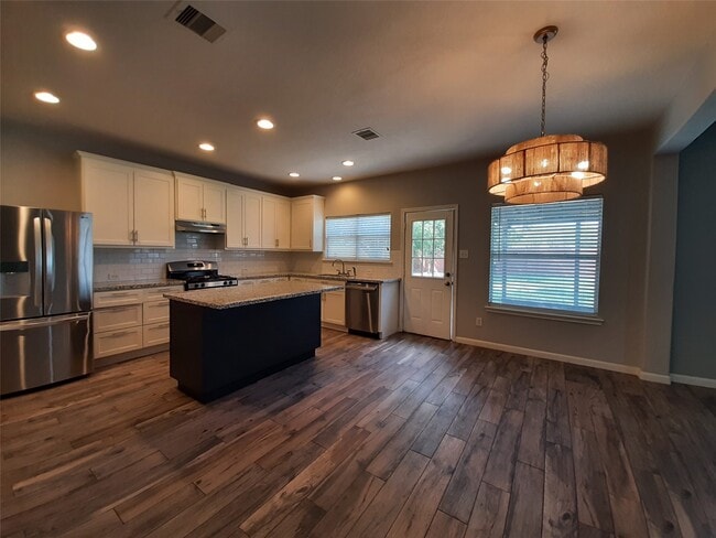 Building Photo - 20526 Rustic Rail Ct