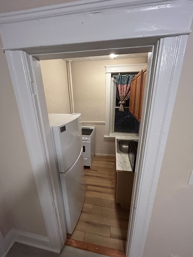 Foto del edificio - 1 Hitchcock Rd