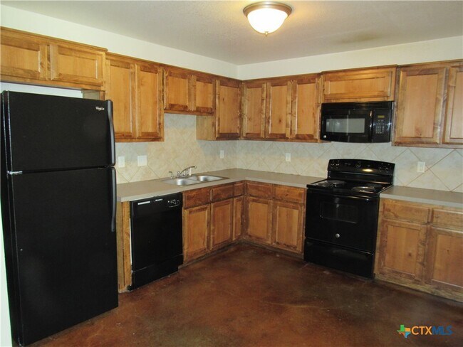 Foto del edificio - 2906 Starlight Dr